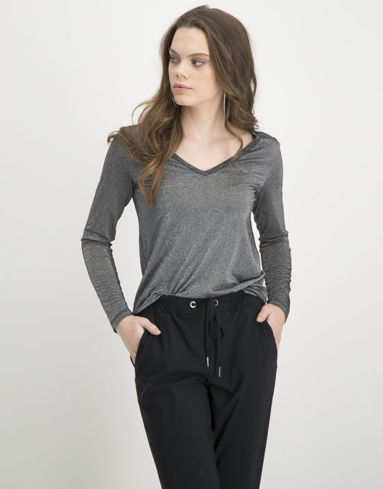 Grace V-Neck | Black