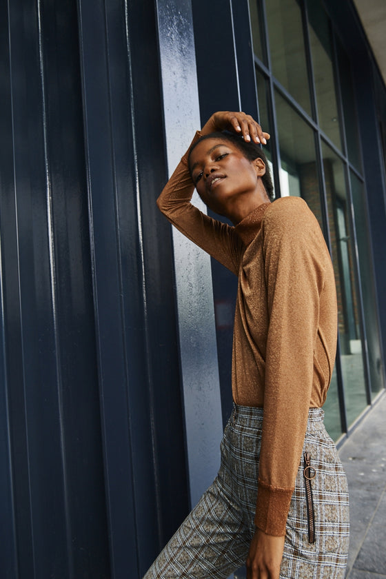 Josh Roll Neck | Tobacco