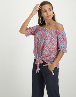 Nicole Knotted Top Graphic | White/Red