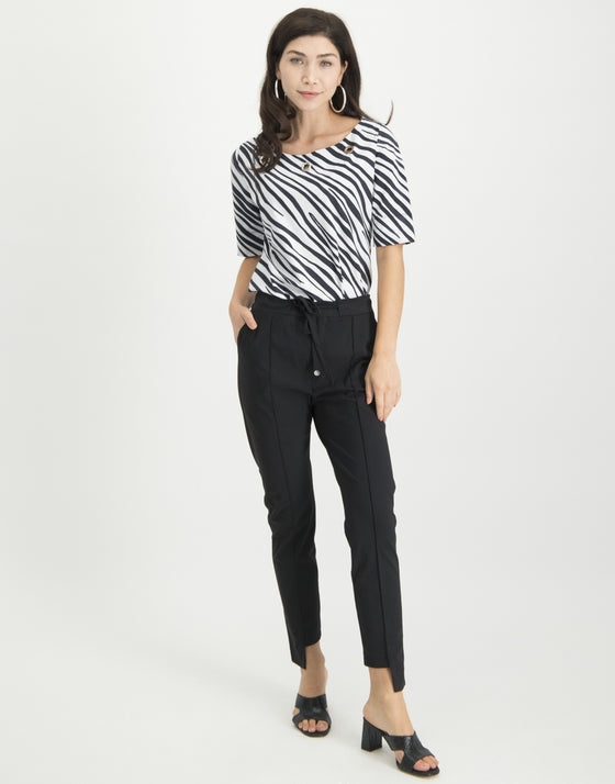 Lea Eyelet Top Black and White | White/Black